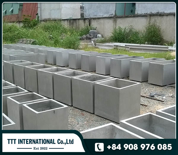Concrete planter